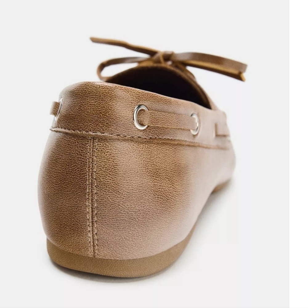 ZARA Lace Up Flats - Picture 2 of 4